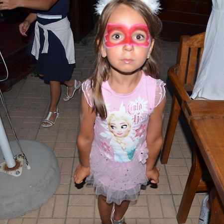 Club De Vacanta Corabia Piratilor-Mamaia Nord Navodari Luaran gambar