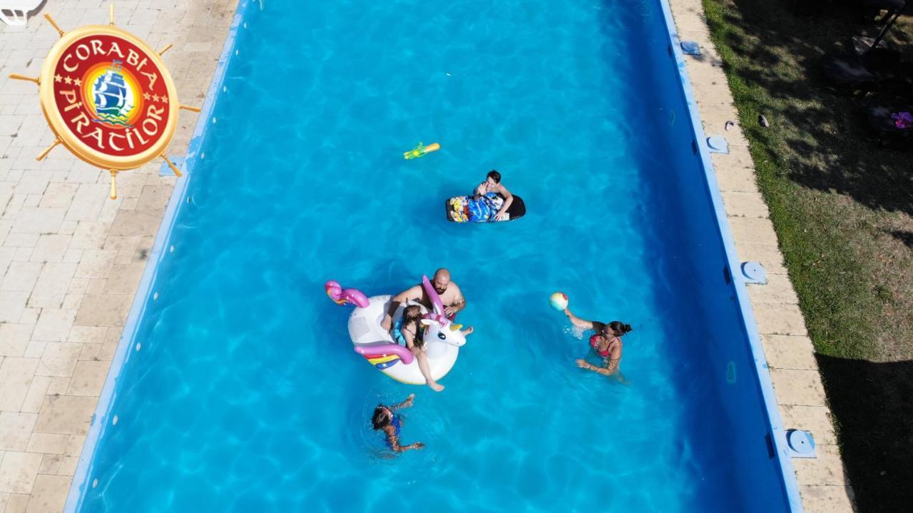 Club De Vacanta Corabia Piratilor-Mamaia Nord Navodari Luaran gambar