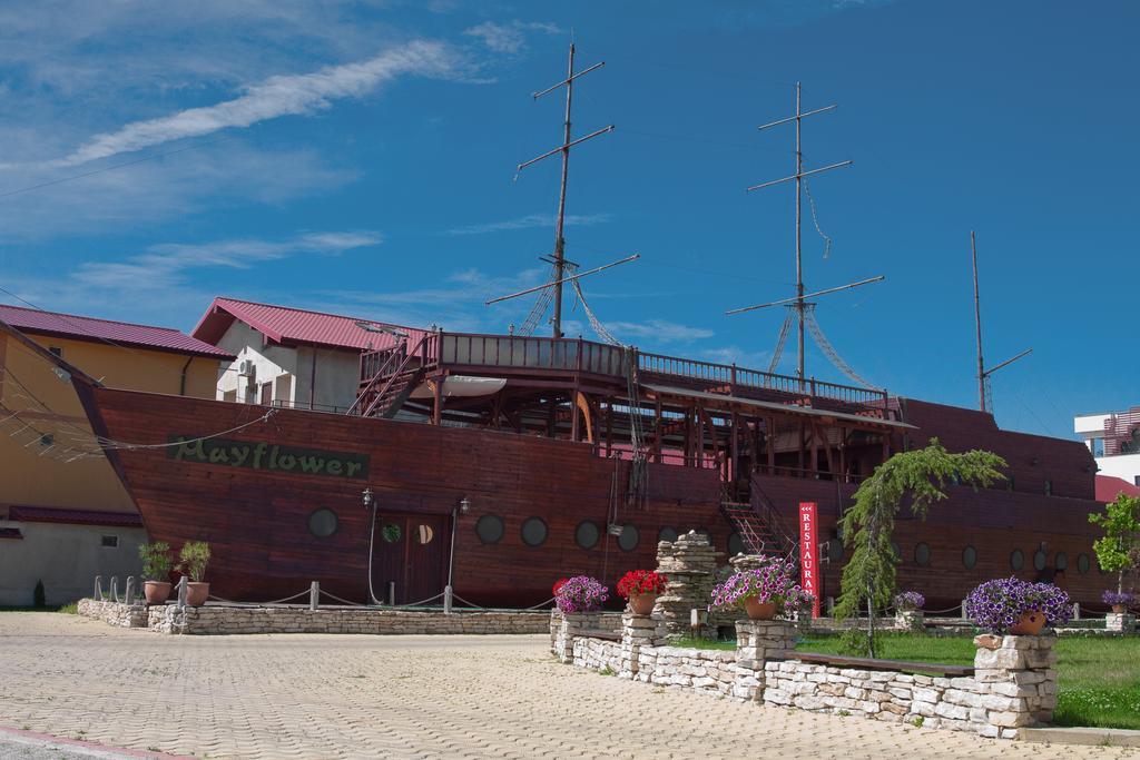 Club De Vacanta Corabia Piratilor-Mamaia Nord Navodari Luaran gambar