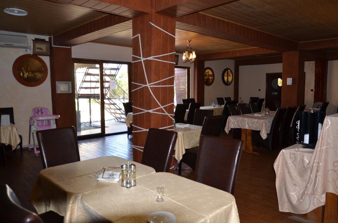 Club De Vacanta Corabia Piratilor-Mamaia Nord Navodari Luaran gambar